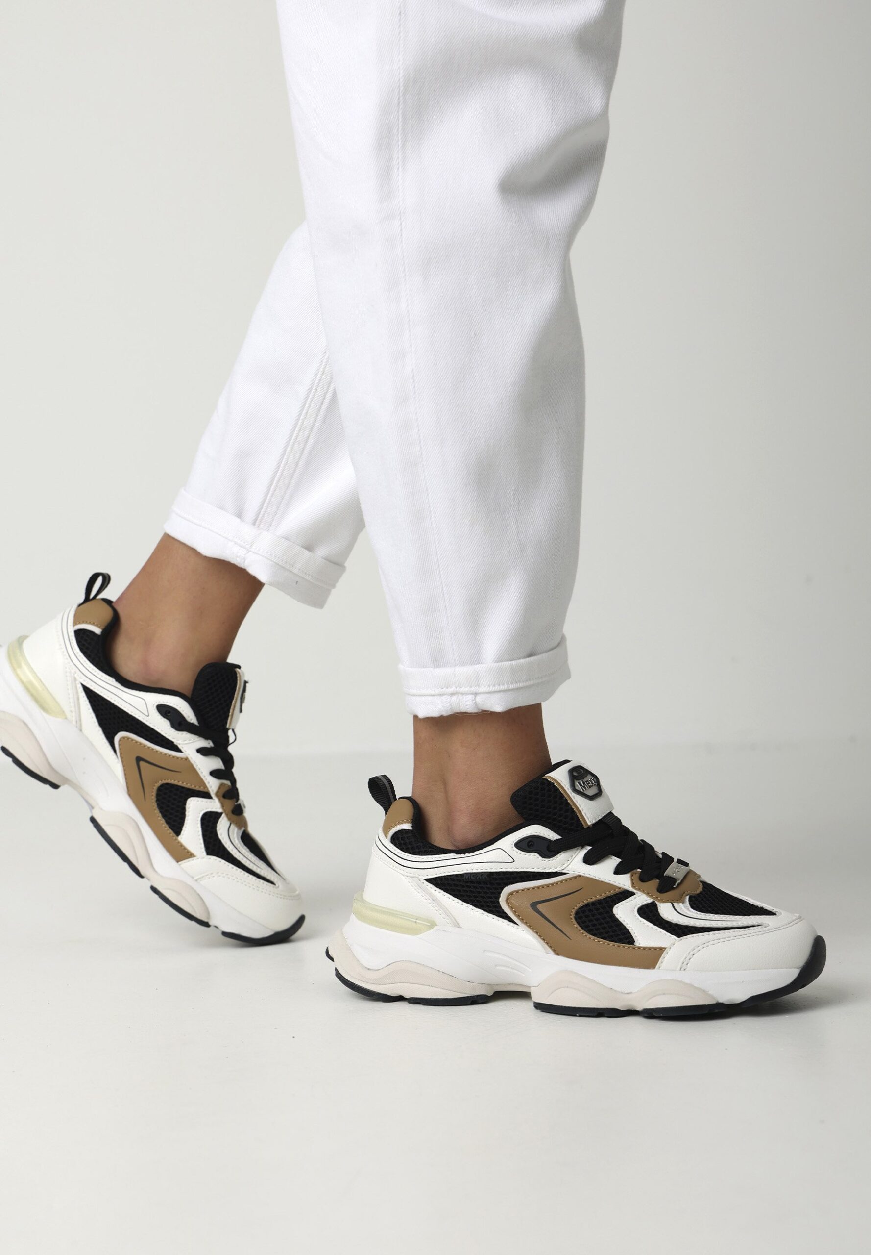 mexx-sneakers-711emr-1.jpg