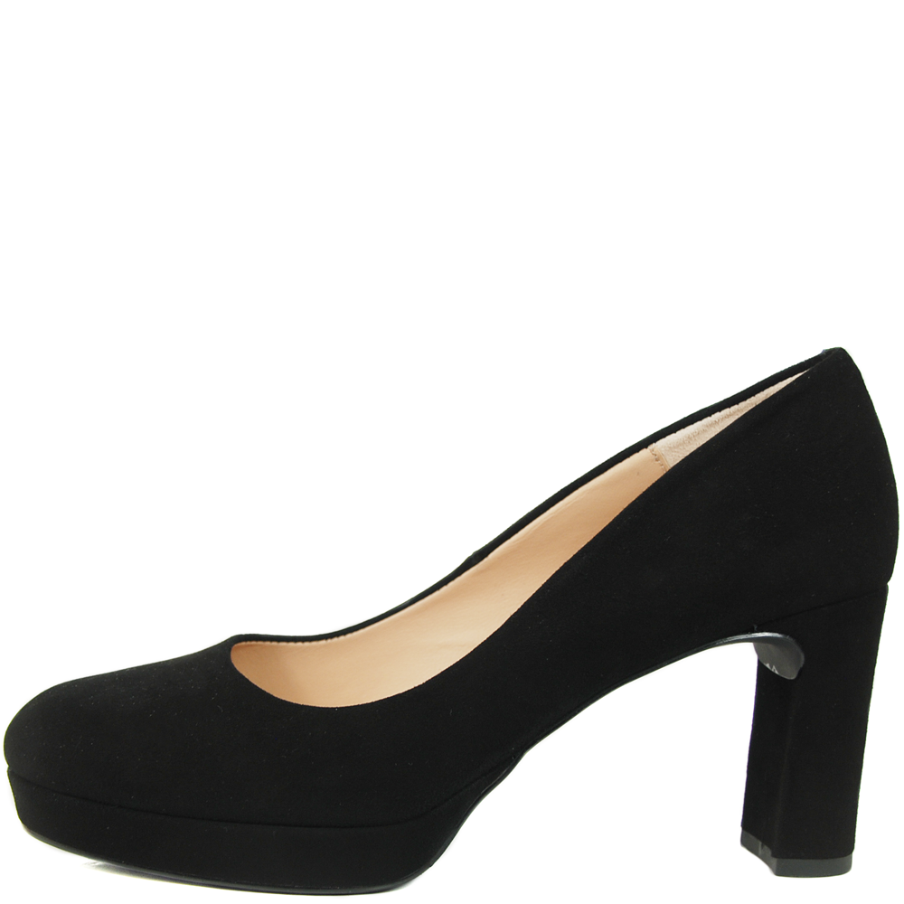 zwarte-pumps-671vjq.png